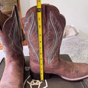 Ariat PrimeTime Women’s Square-Toe Boot Size 9.5